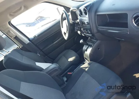 2014 Jeep Patriot Sport z USA, uszkodzony, nr VIN 1C4NJPBA3ED517990